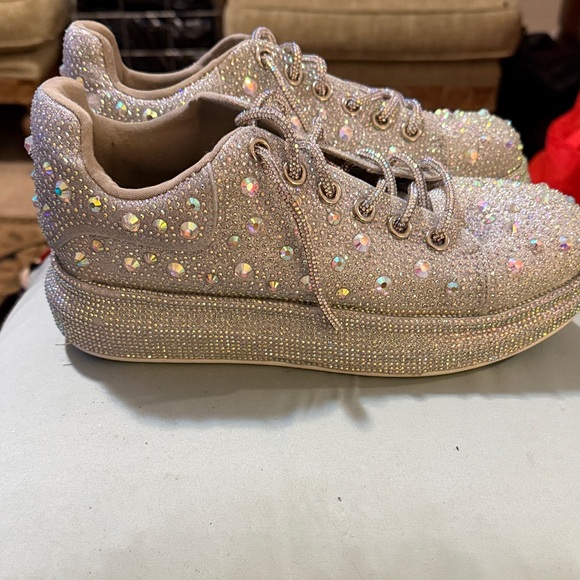 Sparkling Athletic Shoes for Women - Picture 3 of 6